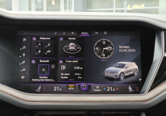 Подержанный автомобиль Volkswagen Touareg 2019 года (26 фото)