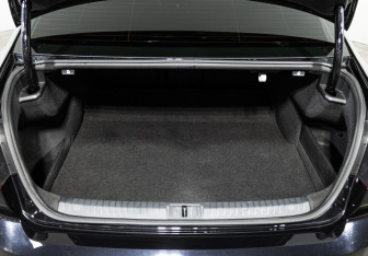 Подержанный автомобиль Volkswagen Passat Sedan 2017 года (15 фото)