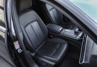 Подержанный автомобиль Audi A6 Sedan 2021 года (27 фото)