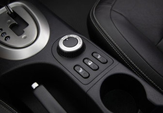 Подержанный автомобиль Nissan Qashqai 2011 года (15 фото)