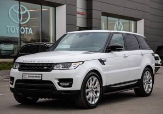 Подержанный автомобиль Land Rover Range Rover Sport 2013 года (3 фото)
