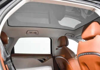 Подержанный автомобиль Voyah Free 2022 года (23 фото)