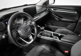 Подержанный автомобиль Geely Emgrand 2023 года (9 фото)