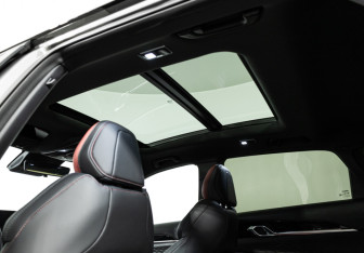 Подержанный автомобиль Geely Coolray 2026 года (23 фото)