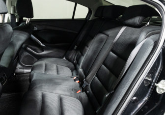 Подержанный автомобиль Mazda 6 Sedan 2016 года (10 фото)