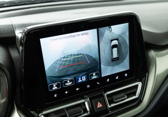 Подержанный автомобиль Suzuki Baleno Hatchback 2023 года (15 фото)