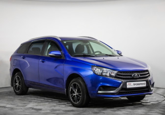 Подержанный автомобиль LADA (ВАЗ) Vesta Wagon 2021 года (3 фото)