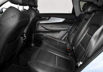 Подержанный автомобиль Chery Tiggo 7 Pro Max 2023 года (13 фото)