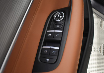 Подержанный автомобиль Chery Tiggo 8 Pro Max 2023 года (17 фото)