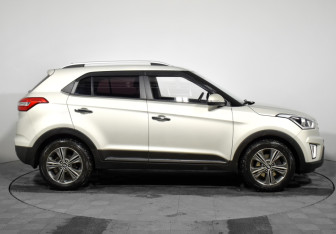 Подержанный автомобиль Hyundai Creta 2019 года (4 фото)