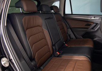 Подержанный автомобиль Volkswagen Tiguan 2021 года (22 фото)