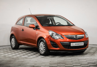 Подержанный автомобиль Opel Corsa 2013 года (3 фото)