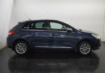 Подержанный автомобиль Citroen C4 Hatchback 2012 года (4 фото)