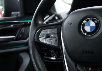 Подержанный автомобиль BMW X3 2022 года (25 фото)
