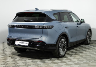 Подержанный автомобиль Voyah Free 2023 года (5 фото)