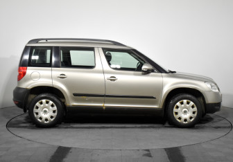 Подержанный автомобиль Skoda Yeti 2012 года (4 фото)
