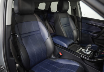 Подержанный автомобиль Land Rover Range Rover Evoque 2020 года (27 фото)