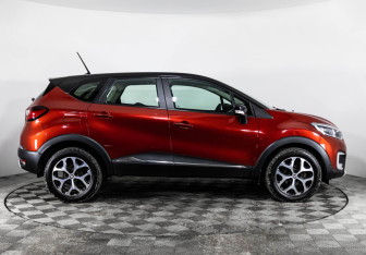 Подержанный автомобиль Renault Kaptur 2020 года (4 фото)