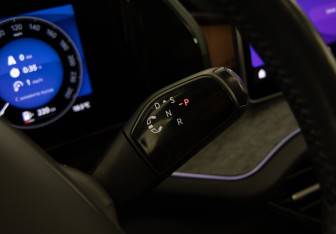 Подержанный автомобиль Skoda Kodiaq 2025 года (18 фото)