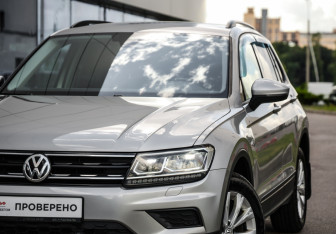 Подержанный автомобиль Volkswagen Tiguan 2019 года (2 фото)