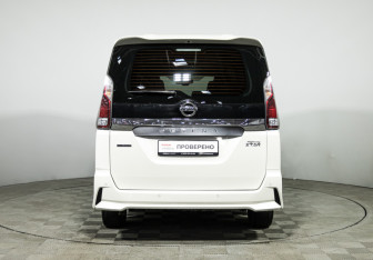 Подержанный автомобиль Nissan Serena Minivan 2019 года (6 фото)