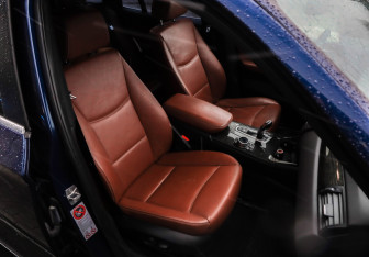 Подержанный автомобиль BMW X3 2012 года (27 фото)