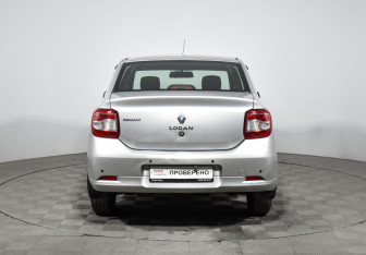 Подержанный автомобиль Renault Logan Sedan 2014 года (6 фото)