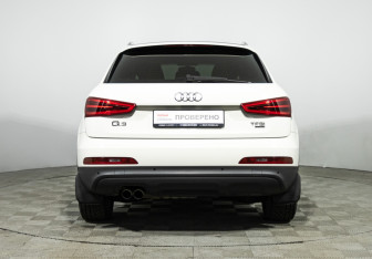 Подержанный автомобиль Audi Q3 2012 года (6 фото)