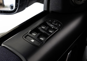 Подержанный автомобиль Land Rover Freelander 2009 года (19 фото)