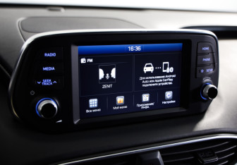 Подержанный автомобиль Hyundai Santa Fe 2019 года (13 фото)