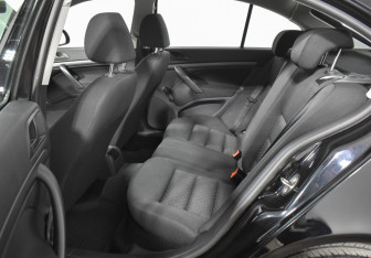Подержанный автомобиль Skoda Octavia Liftback 2012 года (11 фото)