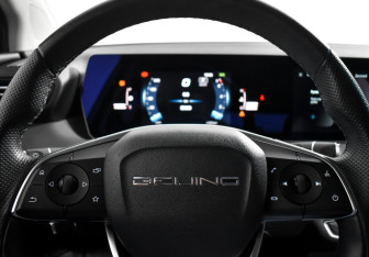 Подержанный автомобиль BAIC U5 Plus 2023 года (17 фото)