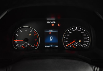 Подержанный автомобиль Haval F7x 2022 года (17 фото)