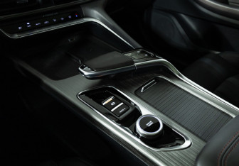 Подержанный автомобиль Changan UNI-T 2023 года (20 фото)