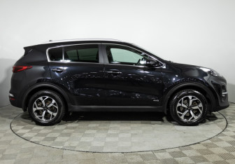 Подержанный автомобиль Kia Sportage 2018 года (4 фото)
