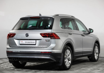 Подержанный автомобиль Volkswagen Tiguan 2017 года (5 фото)