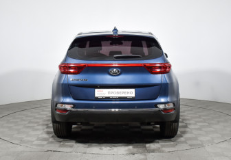 Подержанный автомобиль Kia Sportage 2019 года (6 фото)