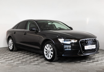 Подержанный автомобиль Audi A6 Sedan 2014 года (3 фото)