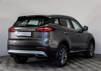 Подержанный автомобиль Geely Atlas Pro 2024 года (5 фото)