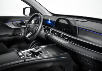 Подержанный автомобиль Chery Tiggo 8 Pro Max 2023 года (14 фото)