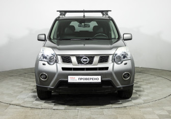 Подержанный автомобиль Nissan X-Trail 2011 года (2 фото)