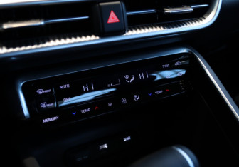 Новый Kia K5 2025 (2 фото)