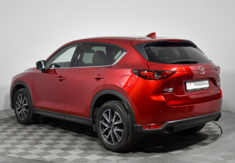 Подержанный автомобиль Mazda CX-5 2017 года (7 фото)