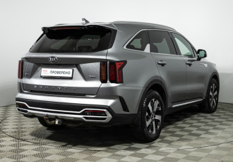 Подержанный автомобиль Kia Sorento 2020 года (5 фото)