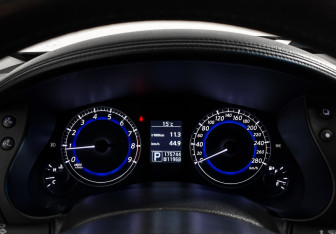 Подержанный автомобиль Infiniti QX50 2013 года (20 фото)