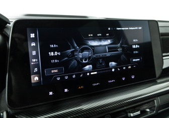 Подержанный автомобиль Haval H3 2024 года (17 фото)