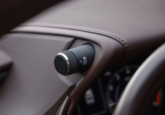 Подержанный автомобиль Lexus ES 2021 года (23 фото)