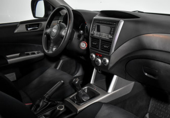 Подержанный автомобиль Subaru Forester Suv 2008 года (14 фото)