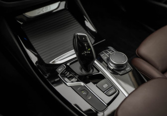 Подержанный автомобиль BMW X3 2020 года (21 фото)