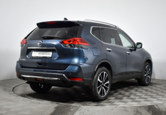 Подержанный автомобиль Nissan X-Trail 2019 года (5 фото)